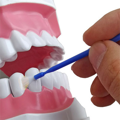 el barniz del fluoruro de 10g 5%NaF se aplica al remineralization del diente y al CE de la carie de Prevebts