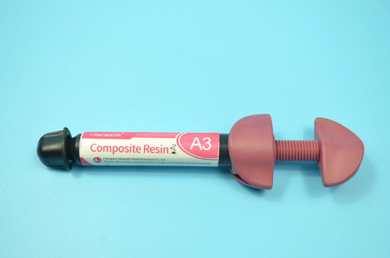 Resinas Compuestas Altamente Versátiles Fotopolimerizables para Diferentes Procedimientos Restauradores